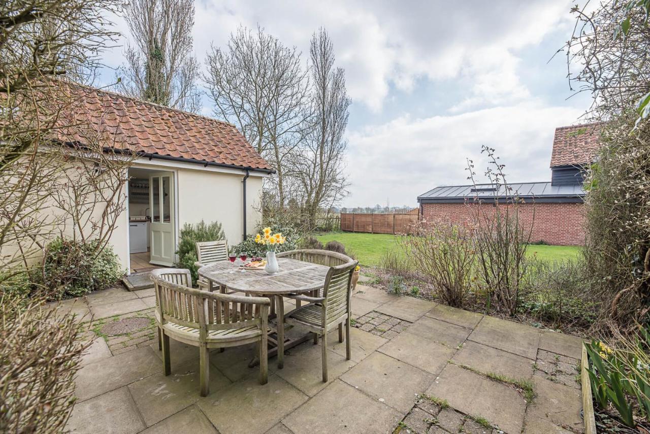 The Farmhouse Boundary Farm Framlingham Woodbridge Exterior photo